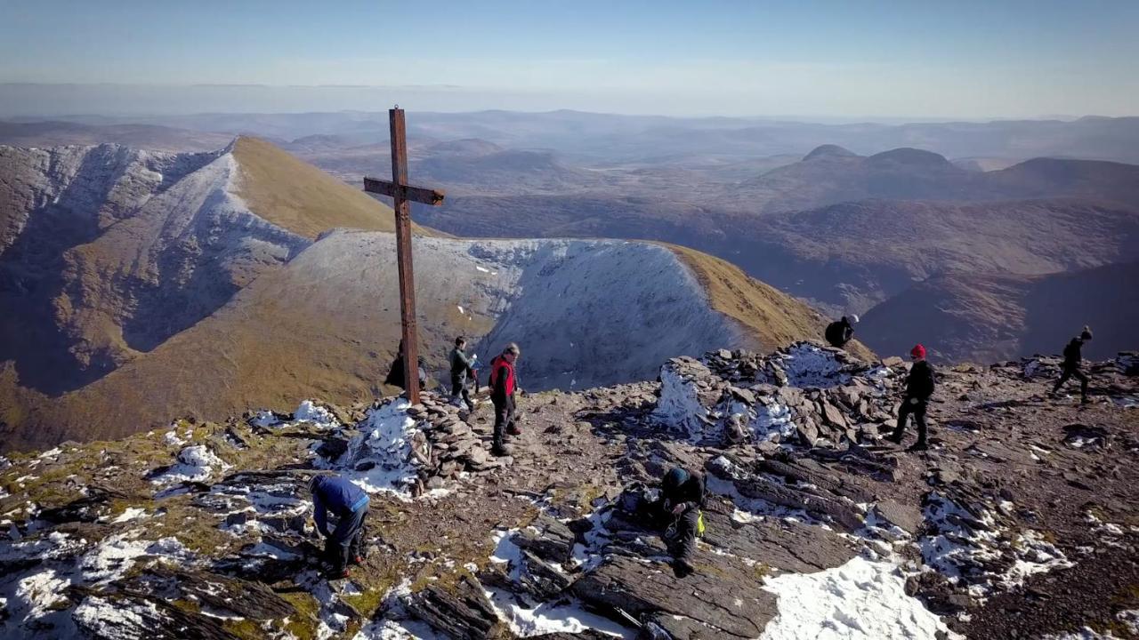 Climbers Inn Glencar Экстерьер фото